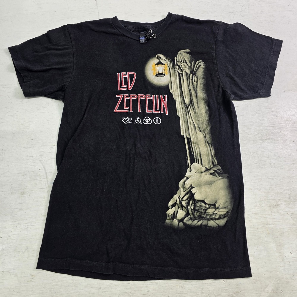 Led Zeppelin Classic Rock Band Statue Lantern 2018 Black T-Shirt Men's Sz M